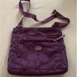 Purple coach getaway crossbody